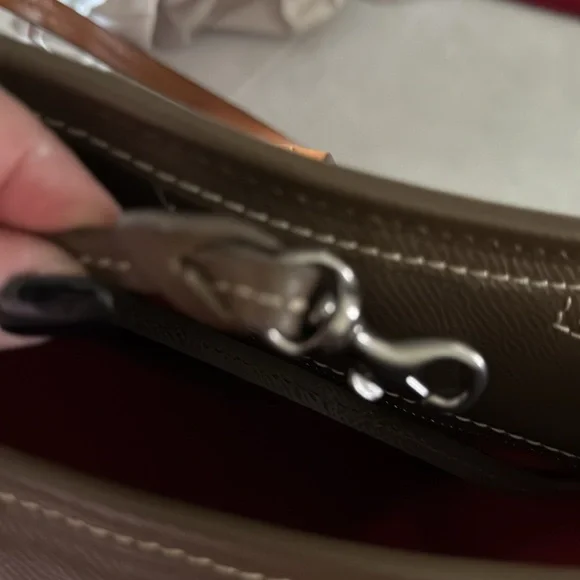 Dooney & Bourke Davis Leather Tote Bag Olive Green Zipper Preowned - Picture 11 of 16